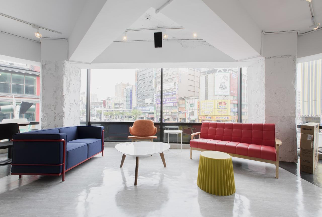 Single Inn-Kaohsiung Station Eksteriør bilde