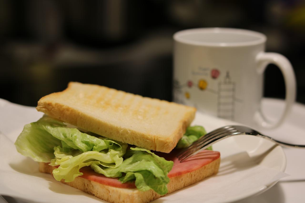 Single Inn-Kaohsiung Station Eksteriør bilde