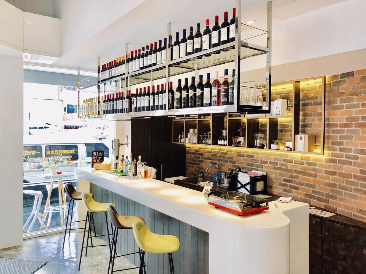 Single Inn-Kaohsiung Station Eksteriør bilde