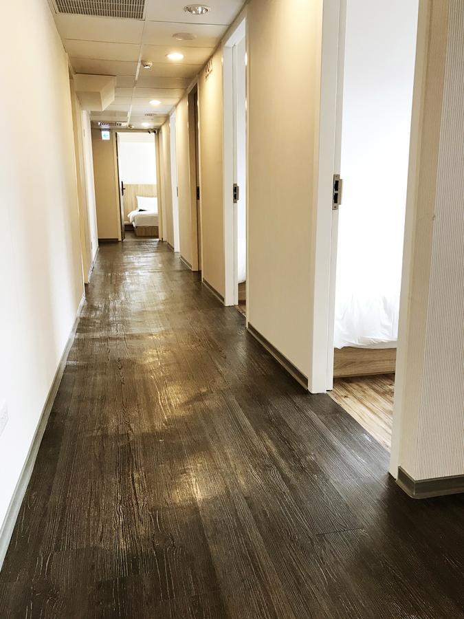 Single Inn-Kaohsiung Station Eksteriør bilde